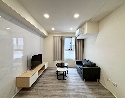 ✅梧棲區✅三井百貨✅全新兩房✅裝潢戶✅附車位✅可租補戶籍 - Image 1