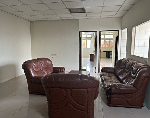 中央路二樓客廳.廚房3大套房 - 591租屋網 - Image 1