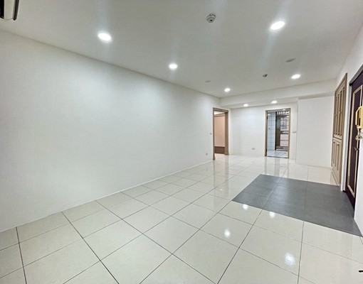 板橋重慶商圈華廈~ - Image 2