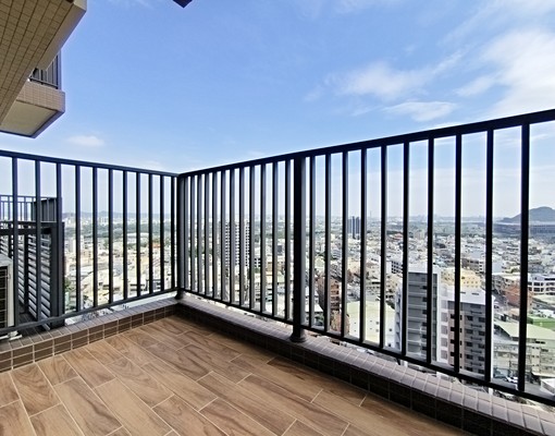 台積電首排|全新裝潢|雙捷運宅三房兩衛附平面汽機車可裝充電樁 - Image 7