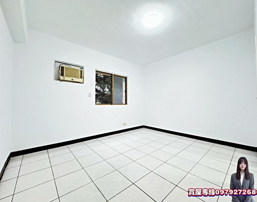 社會住宅可租補／八里國小步行6分鐘全新整理前後陽台電梯三房車 - Image 3