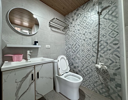 桂林商圈豪邁大第樓中樓美四房平車，三衛浴室內空間大 - Image 5