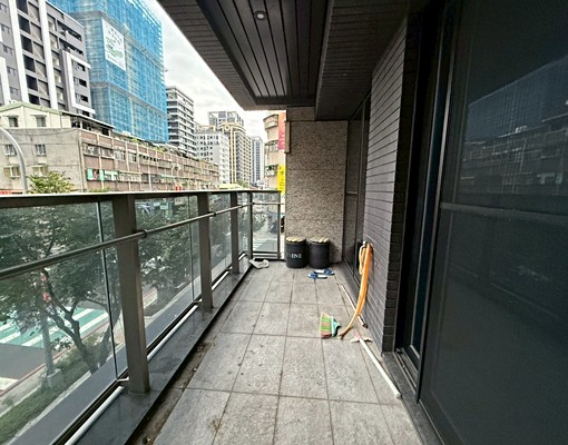 ❤️稀有釋出-德鄰居邊間三房平車❤️(可入籍)(含車含管) - 591租屋網 - Image 5