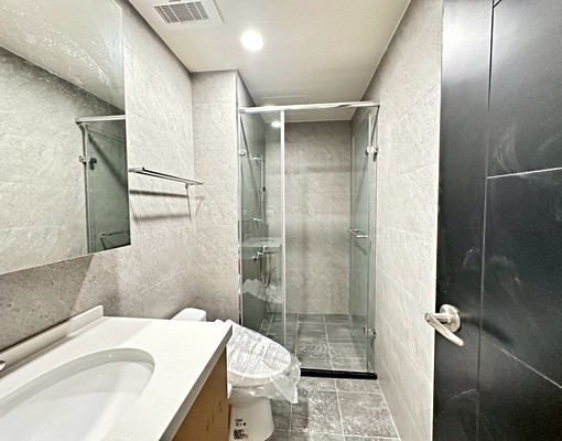 🌈可租補免服務費🌈全新無住過🌈五泰房屋蘇育功 - Image 4