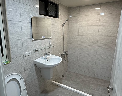 可租補新裝潢雙捷運【南勢角＋新和國小捷運】三間有窗 - Image 4