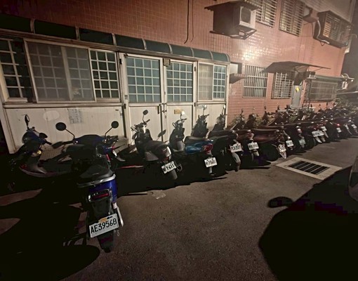 近家樂福.體育園區.門口可停車.可租補 - 591租屋網 - Image 2