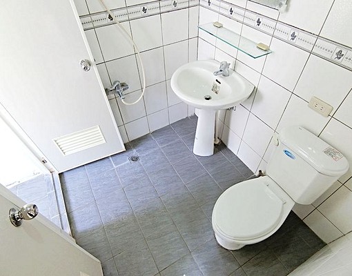 烈美/福星☘漂亮採光☘超大空間☘大衛浴☘陽台☘獨洗獨曬 - Image 10