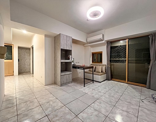 富豪天下*一房一廳*代收包裹*獨立前後陽台 - Image 1