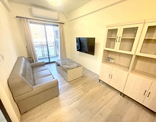 可貓一房一廳🍂可雙租補✨台水電✨汽車位✨代收包裹 - Image 2