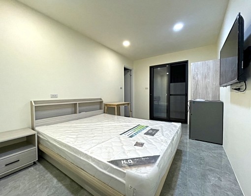 頂溪捷運站到站就到家~獨立陽台套房 - 591租屋網 - Image 1