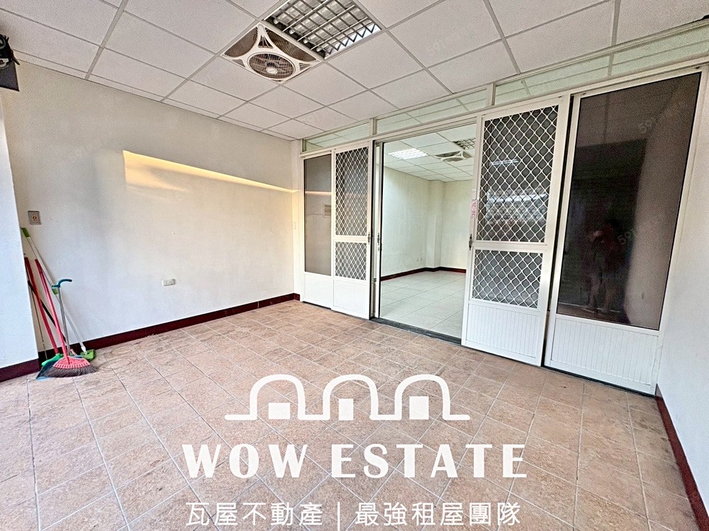 六房透天✨可租補戶籍可貓狗✨可神明廳店面報稅✨門前汽車位 - Image 1