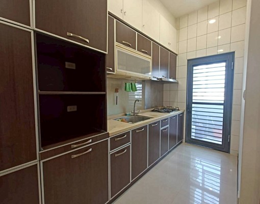 ★中醫學院太原園道-高樓時尚2+1房/附全新冷氣機/冰箱 - 591租屋網 - Image 11