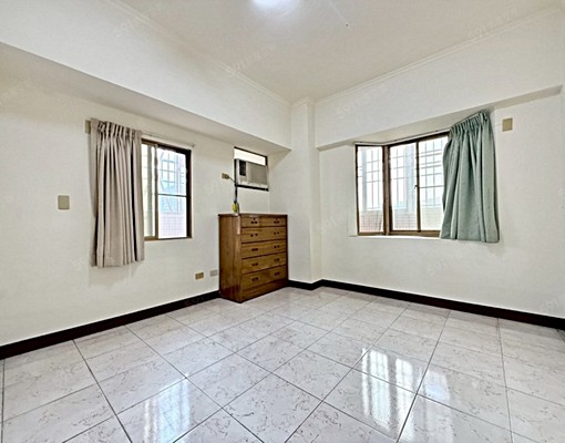 東門路三段近夢時代3房2廳2衛有廚房雙車位 - Image 2