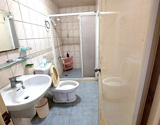 二重國小社區透天.傢俱家電齊全.雙車庫舒適寧靜 - Image 5