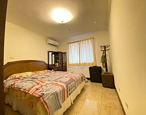 室內很大間!!大興敦煌遠景三房 - Image 7