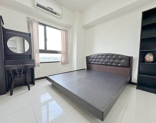 閱讀萊茵✦近龍山國小可租補入籍.高樓層衛浴開窗附汽機車位 - Image 7