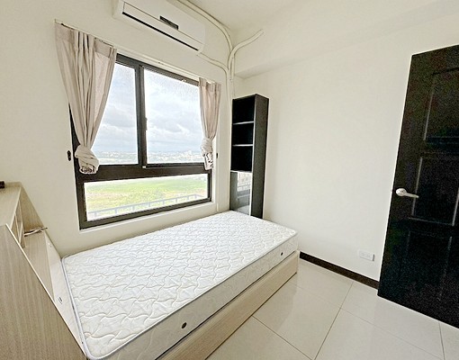 閱讀萊茵✦近龍山國小可租補入籍.高樓層衛浴開窗附汽機車位 - Image 11