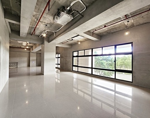 步行高鐵大面寬10米使用佰坪金店面附3車位 - 591租屋網 - Image 7