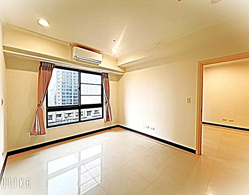 家樂福商圈未來市高樓景觀雙陽台兩房車 - Image 5