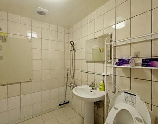 ❄️東區|屋況極佳|大坪數3房|家電齊全❄️ - 591租屋網 - Image 14