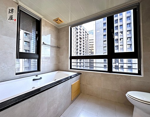 台灣大道🌷大兩房兩衛浴/可租補/近逢甲 - Image 9