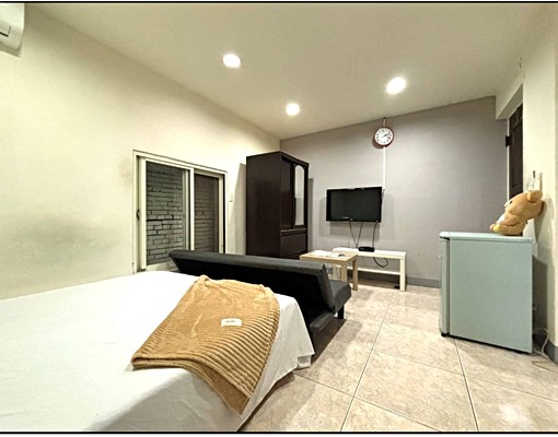 近三民高中站~大空間舒適套房~獨立洗衣機 - Image 3