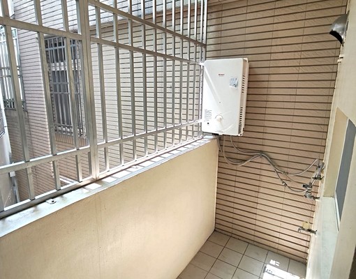 可租補!水湳經貿4房透天2-4樓出租獨立進出!附冷氣 - Image 13