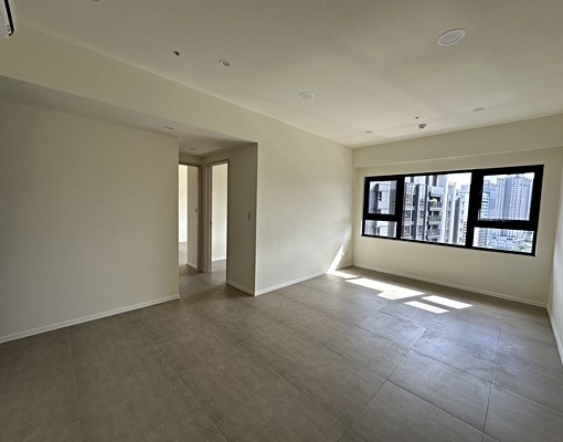 聯合公園高樓景觀三房車 - Image 1