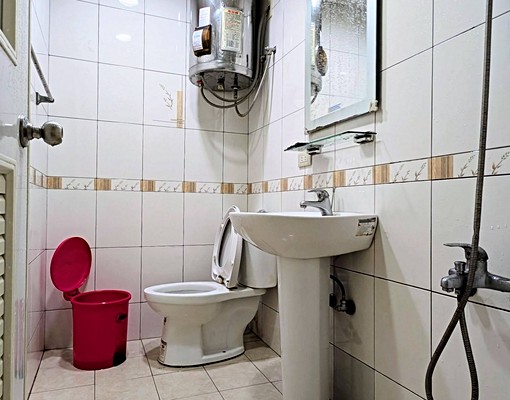 房東自租💟佛心價💟超速網💟致理對面 - 591租屋網 - Image 3