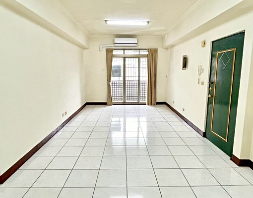 【吉屋租賃】可租補◆可戶籍◆大三房含冷氣◆近潭子國中火車站 - Image 2