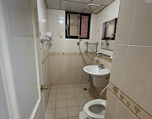 嘉禾社宅/免仲可租補/大業路稀有三房車 - Image 6