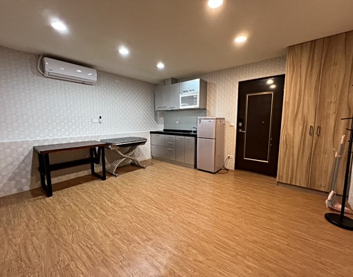 新埔+板橋(雙捷運)大套房🌈1房1廳1衛1陽台 - Image 1