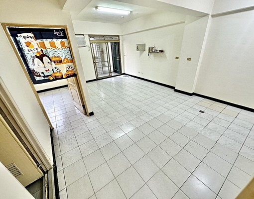 🍫價錢不但甜還可雙租補🍫地段好🍫兩房大空間🍫戶籍可談 - 591租屋網 - Image 1