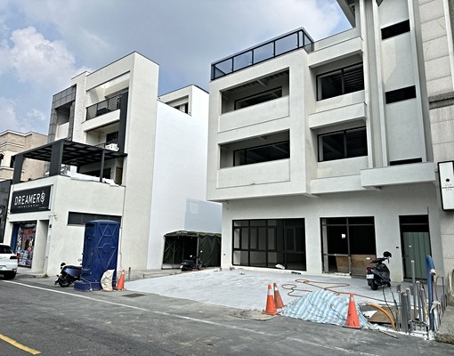 元大銀行旁百坪電梯店面 - 591租屋網 - Image 1