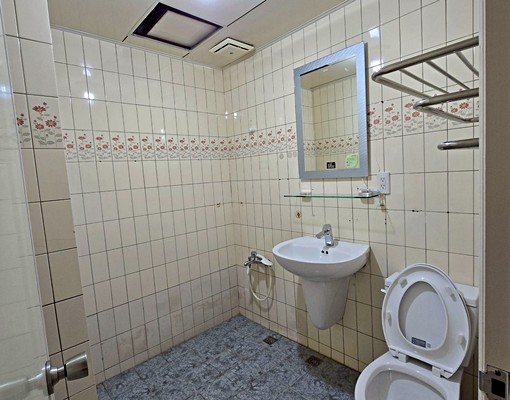 🍎捷運新莊站250米🍎中華大四房🍎可租捕 - 591租屋網 - Image 10