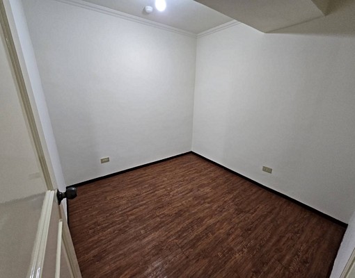 景觀江山萬里四房美屋0918620818可租補報稅 - Image 5