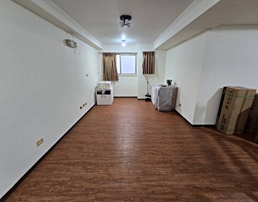 景觀江山萬里四房美屋0918620818可租補報稅 - Image 2