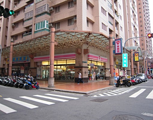 近興隆街公園~精緻2房~採光棒~含管理費 - Image 10