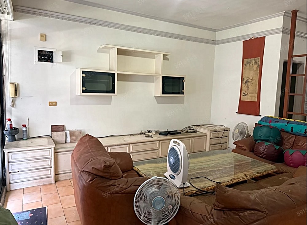 高質感的大理石桌面 是寶物 要好好愛惜