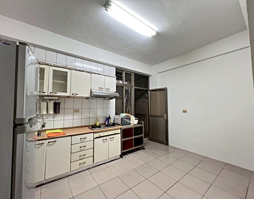 可租補西港便宜全新整理透天出租 - Image 3