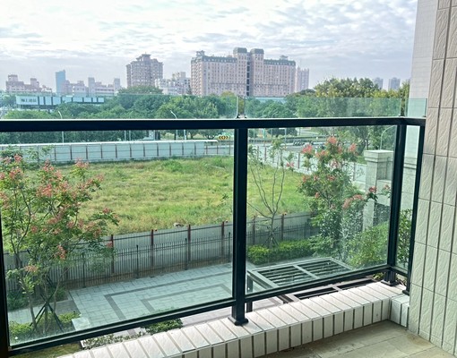 宅樂🧡東區近南紡✨世界巨星3房平車另租不含管⭕️可寵⭐空屋 - Image 2