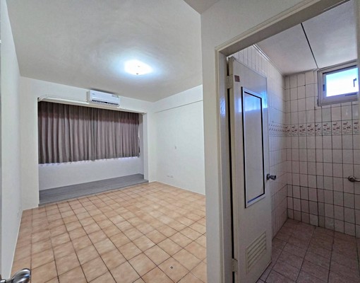 新莊捷運站🚅全新整理採光大4房💯💯💯租補✅ - Image 5