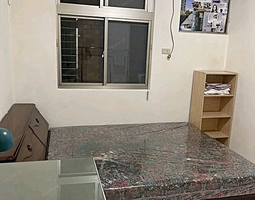 近板橋站包水包電小資族溫馨採光女性單人套房可代收垃圾大空間 - 591租屋網 - Image 1