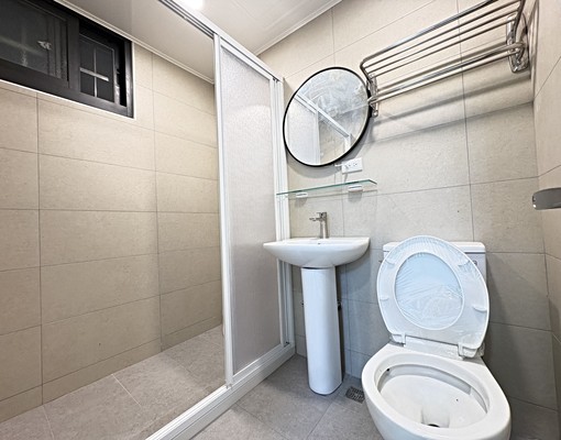 全新裝修大四房💗可租補💗可寵💗 - Image 9