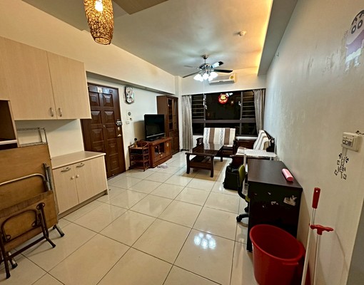 五泰可租補-全配電梯三房-拎包入住謝絕神寵 - Image 1