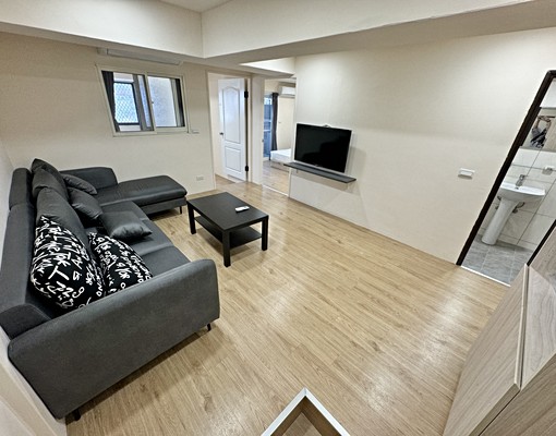 北屯區cp值超高便宜3房平面車位 - Image 1