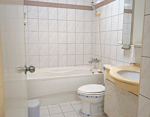 可租補+免仲介費+三房兩廳兩衛+車位+全新變頻冷氣全新沙發 - Image 13