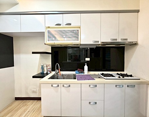 楠梓/可租補/兩房含平面車位/右昌商圈/台積電 - Image 3