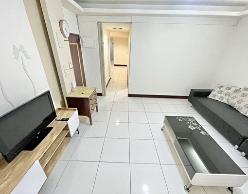 近中國醫🥤全新整理超大間台水電🥤一層兩戶獨洗陽台廚房 - Image 2