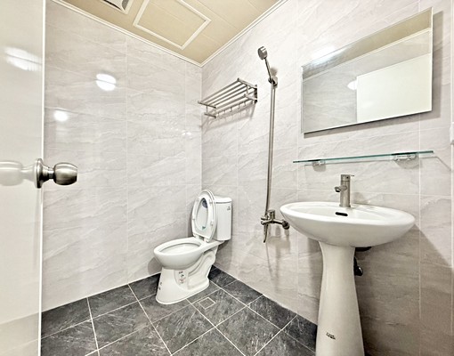 我最懂泥的心✨可租補大面採光✨陽台獨洗走路教育大 - Image 7